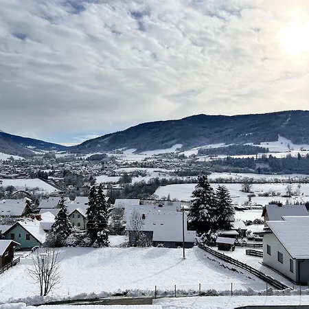 Daire Panoramablick Scheifling *